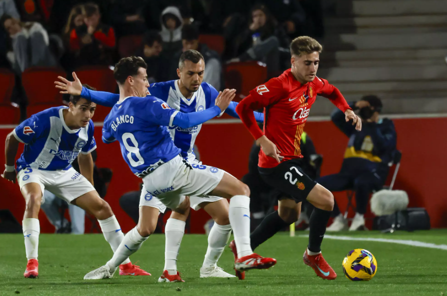 RCD Mallorca vs Alavés (00:30 – 03/03) | Xem lại trận đấu